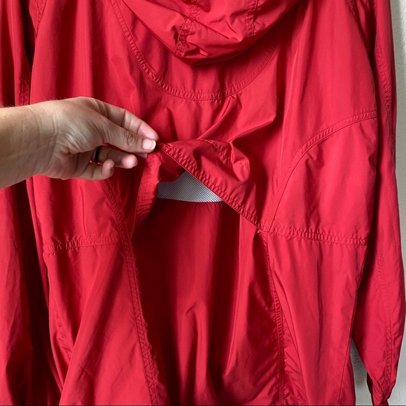 Vintage 90’s Title nine Red Windbreaker Pullover - Picture 8 of 12